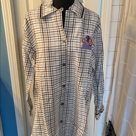 NWT Disney sleep shirt - Picture 1 of 3